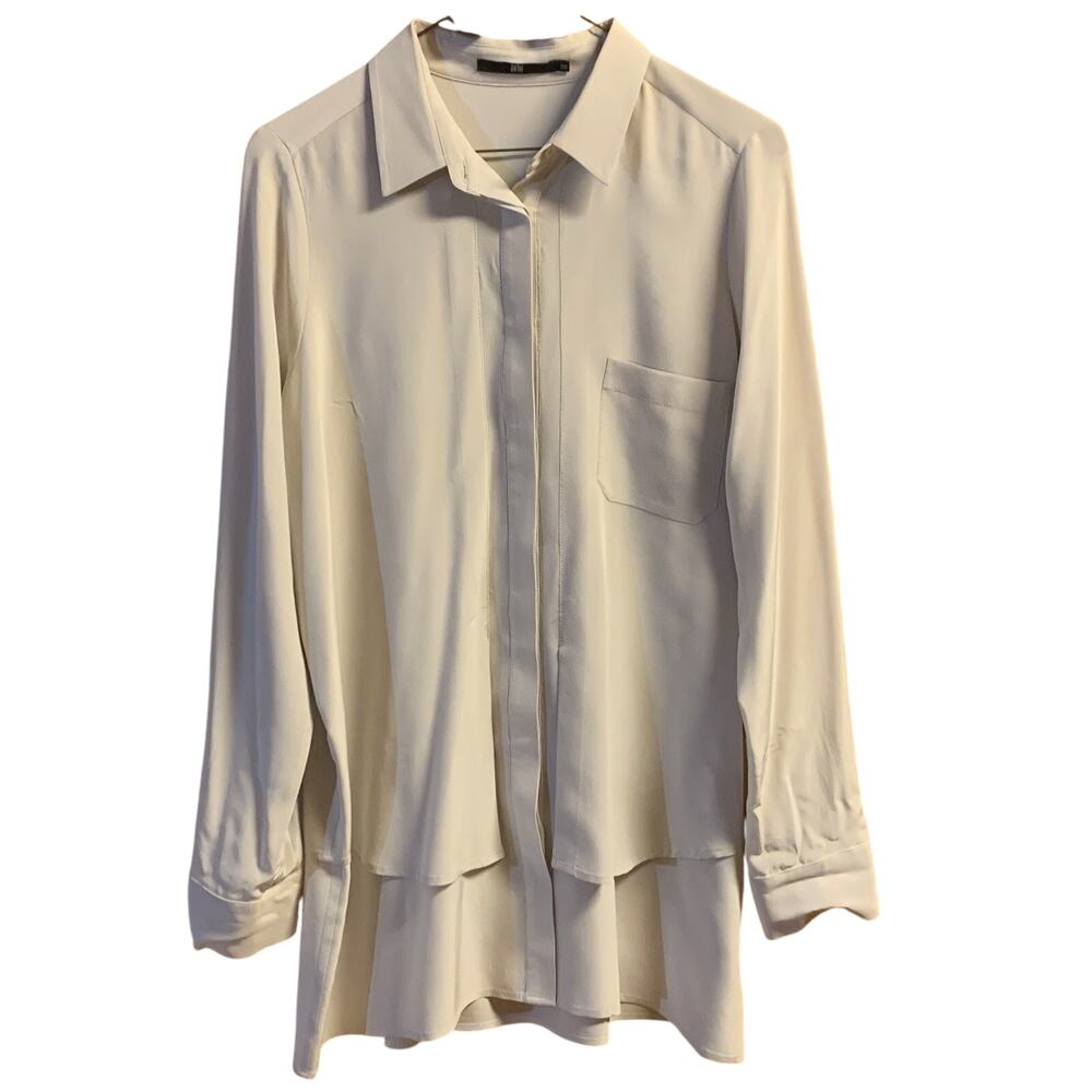 Jarbo Silk Blouse Size 36 (6 USA) Light Gray Hidden Buttons Long Sleeve Pockets